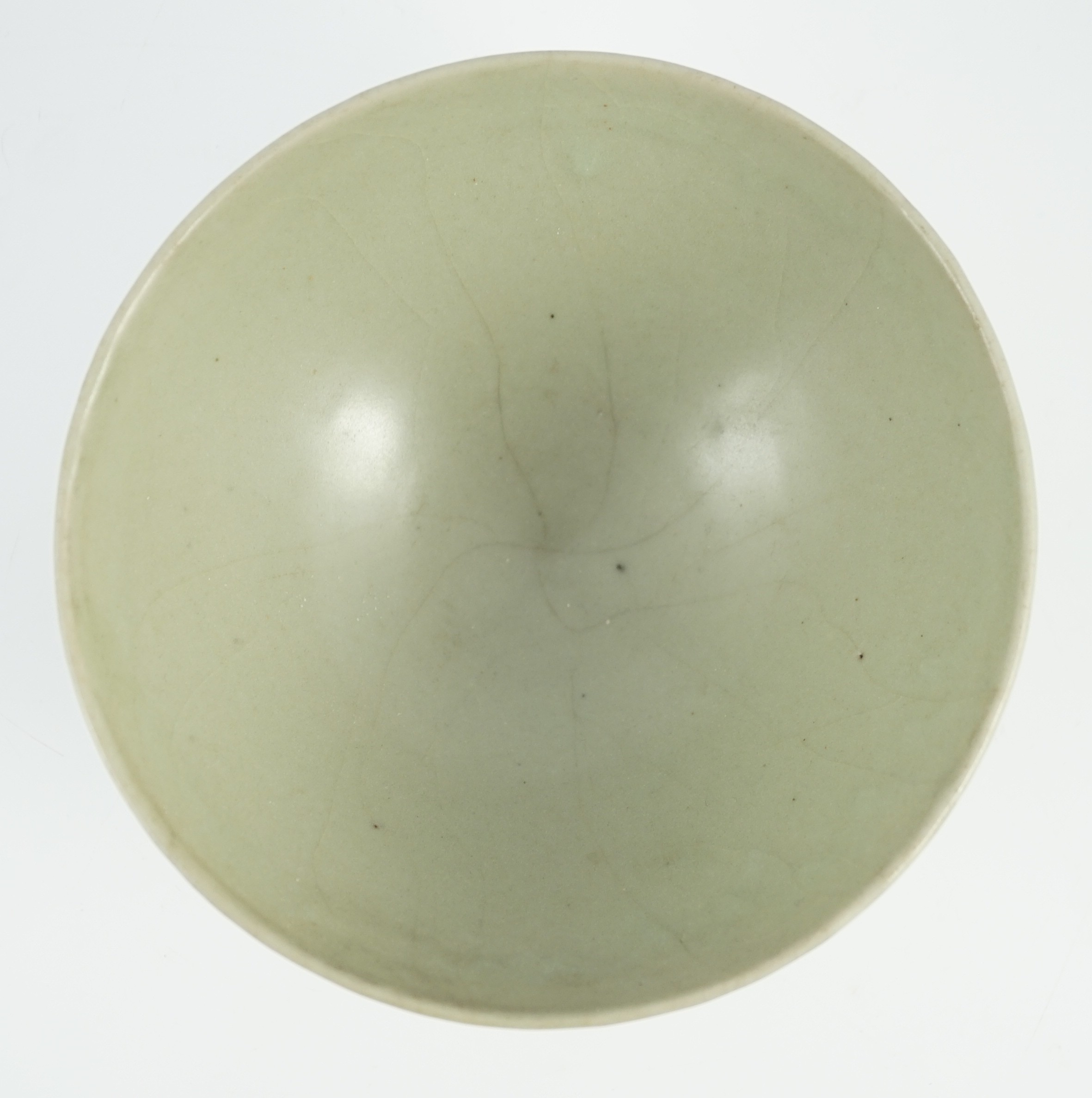 A Chinese Longquan celadon petal lobed bowl, Southern Song dynasty